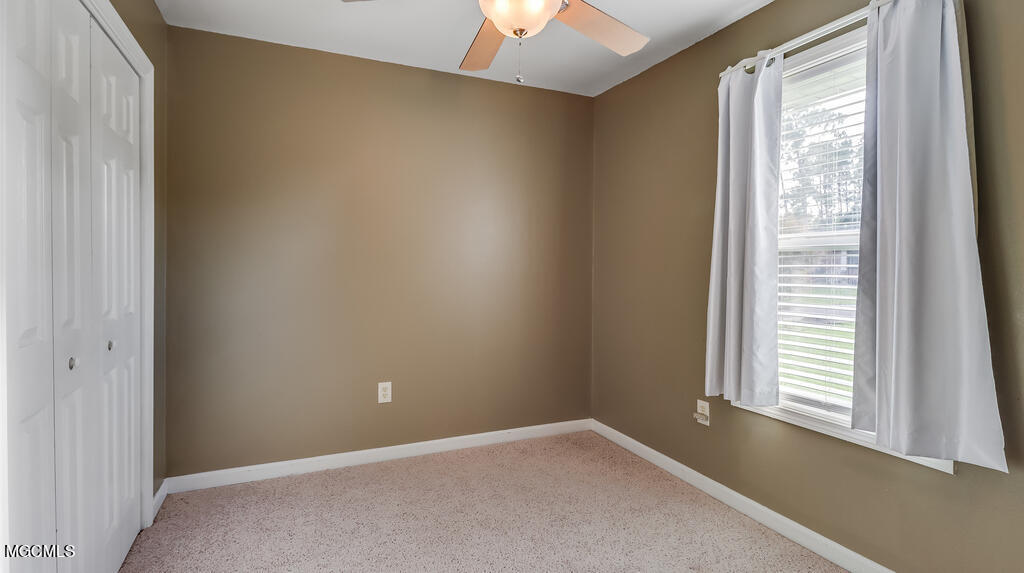 919 Hemlock Road Gulfport, MS 39503 - Photo 8 of 15 A2643910-791E-4F71-BB8A-ED611F35C7F0