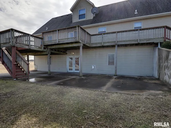 $599,000 | 2129 County Road 1210 North, Camp Point, IL 62320