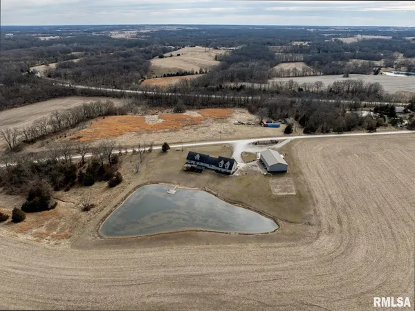 $599,000 | 2129 County Road 1210 North, Camp Point, IL 62320