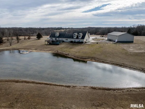 $599,000 | 2129 County Road 1210 North, Camp Point, IL 62320