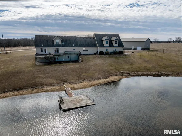 $599,000 | 2129 County Road 1210 North, Camp Point, IL 62320