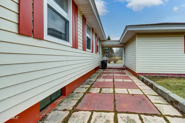 $235,000 | 22 Julia Street, Amsterdam, NY 12010