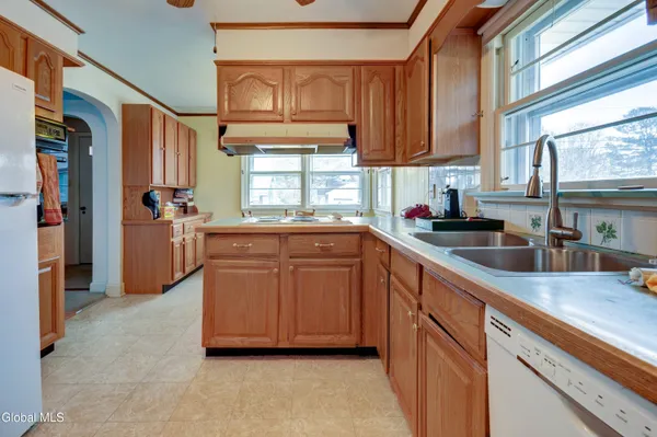 $235,000 | 22 Julia Street, Amsterdam, NY 12010