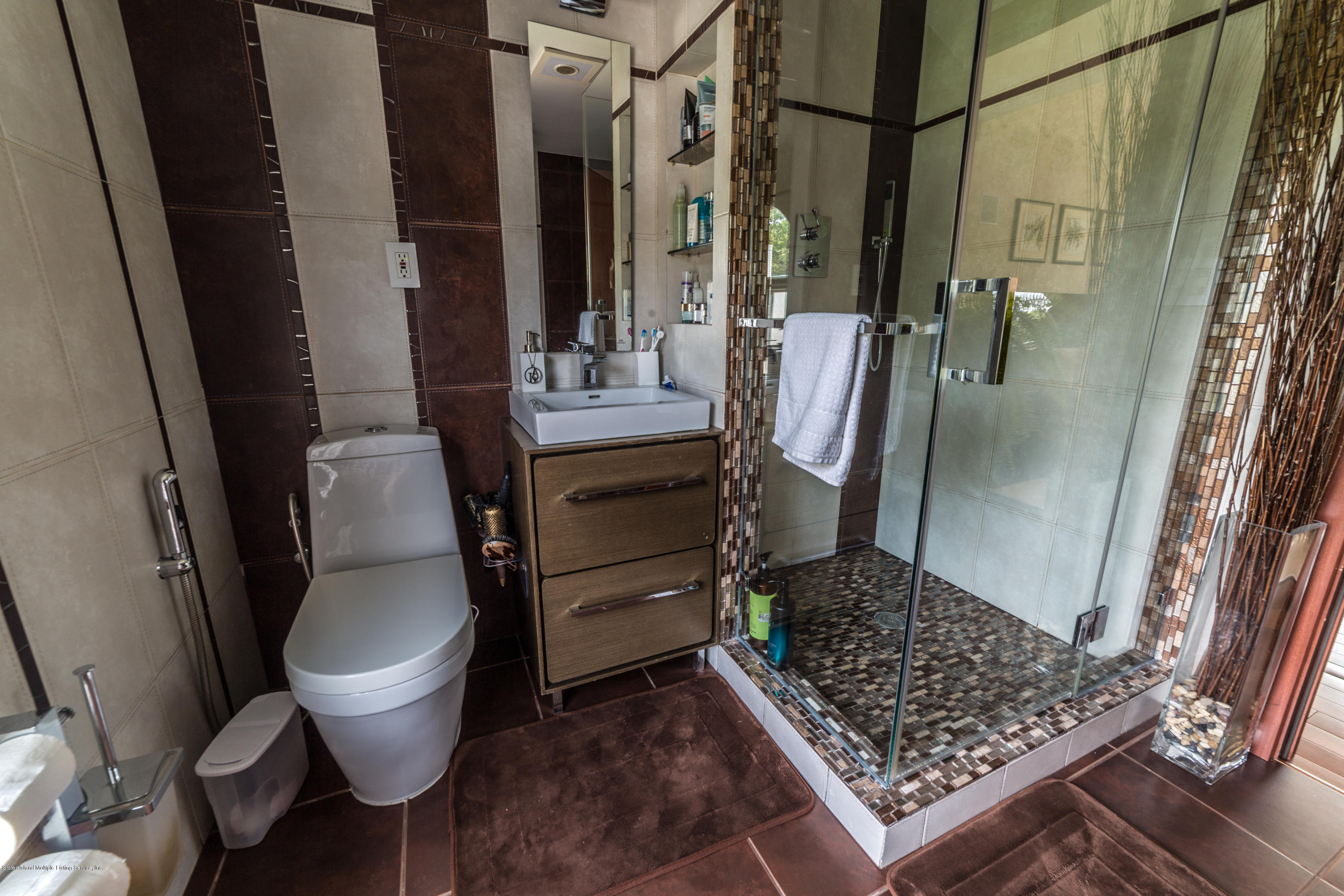 244 St George Road Staten Island, NY 10306 - Photo 20 of 65 DF6B9302