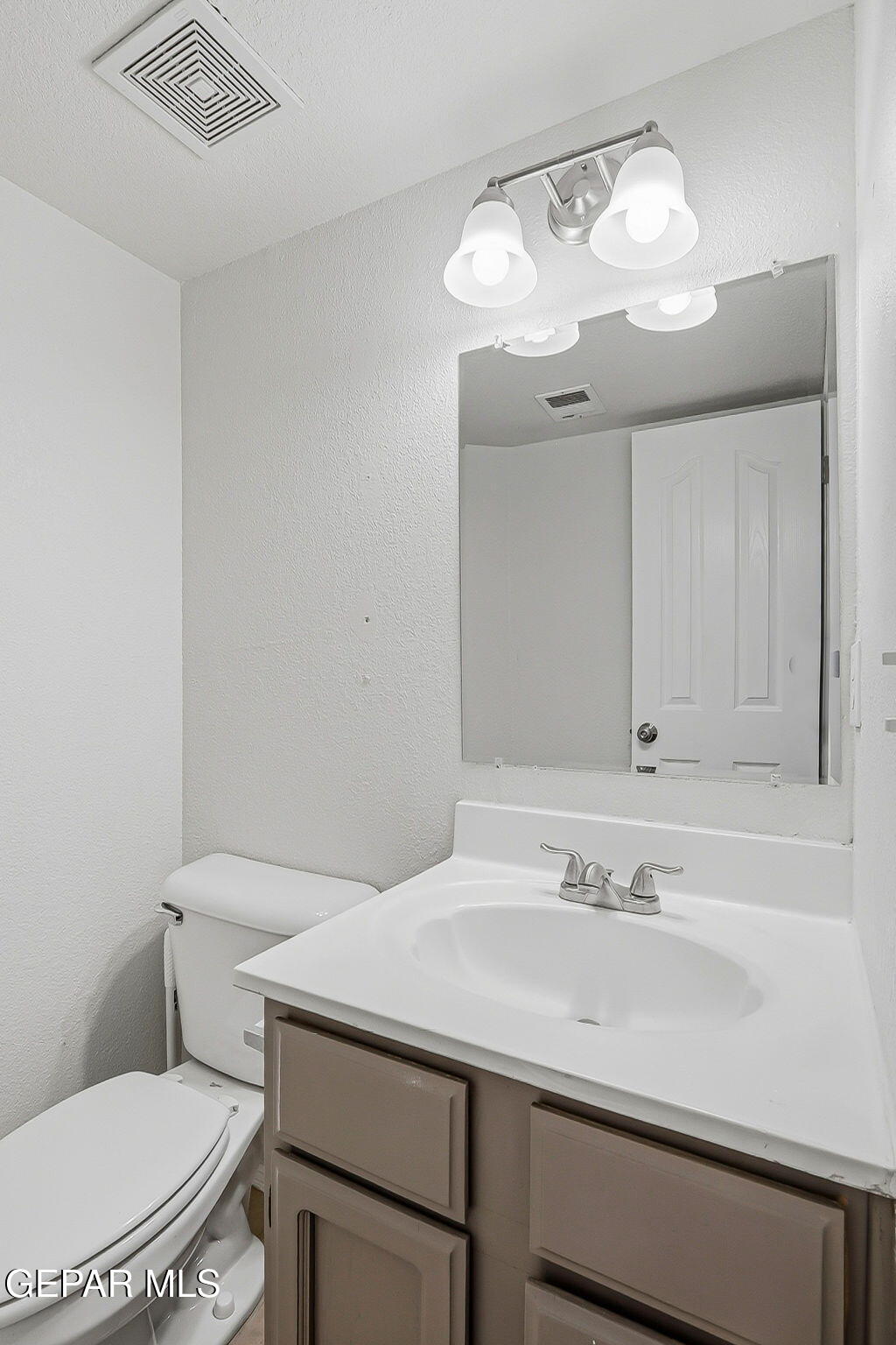 12348 Tierra Madre Road El Paso, TX 79938 - Photo 15 of 32 10-web-or-mls-IMG_8008