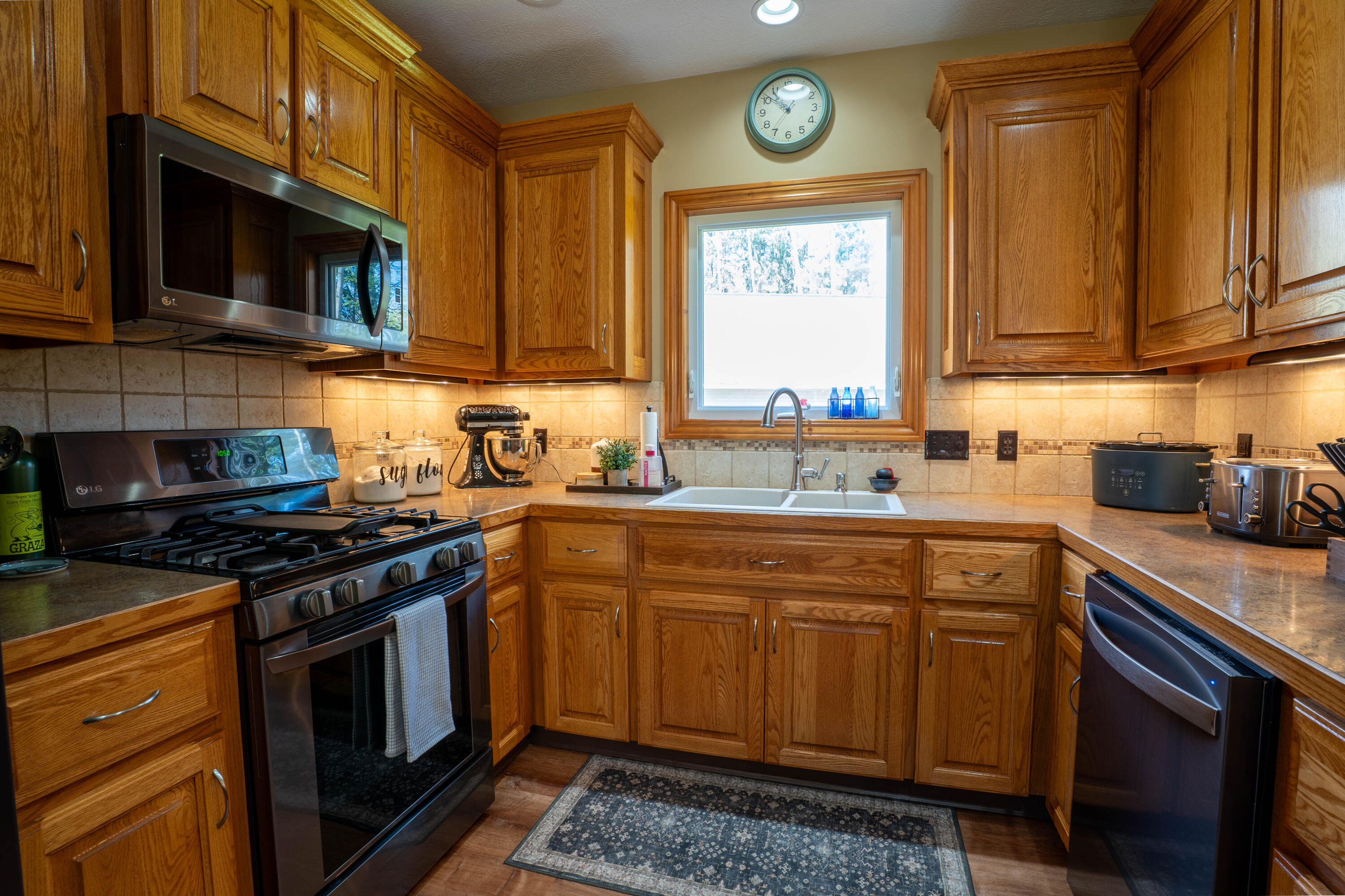 5936 South Rapids Road Branch, MI 49402 - Photo 17 of 46 DSC03528-HDR