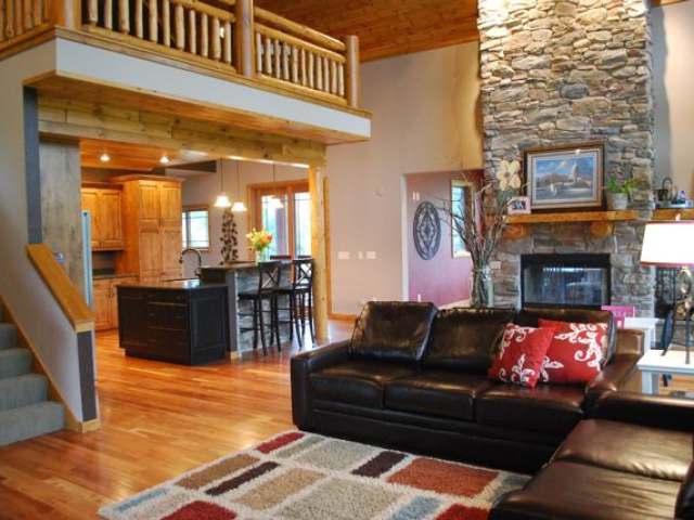 4616 Rivard Drive Rhinelander, WI 54501 - Photo 3 of 20 Gallery Image 3