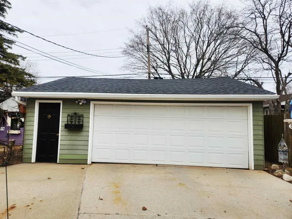 $311,900 | 64 North St Joseph Lane, Fond du Lac, WI 54935