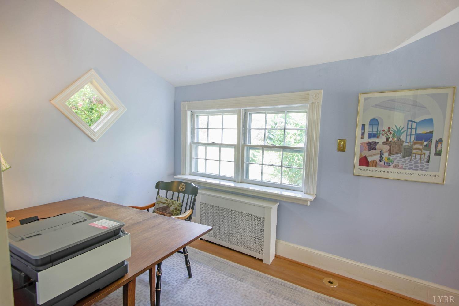 1861 Link Road Lynchburg, VA 24503 - Photo 18 of 99 a room with a window and a table