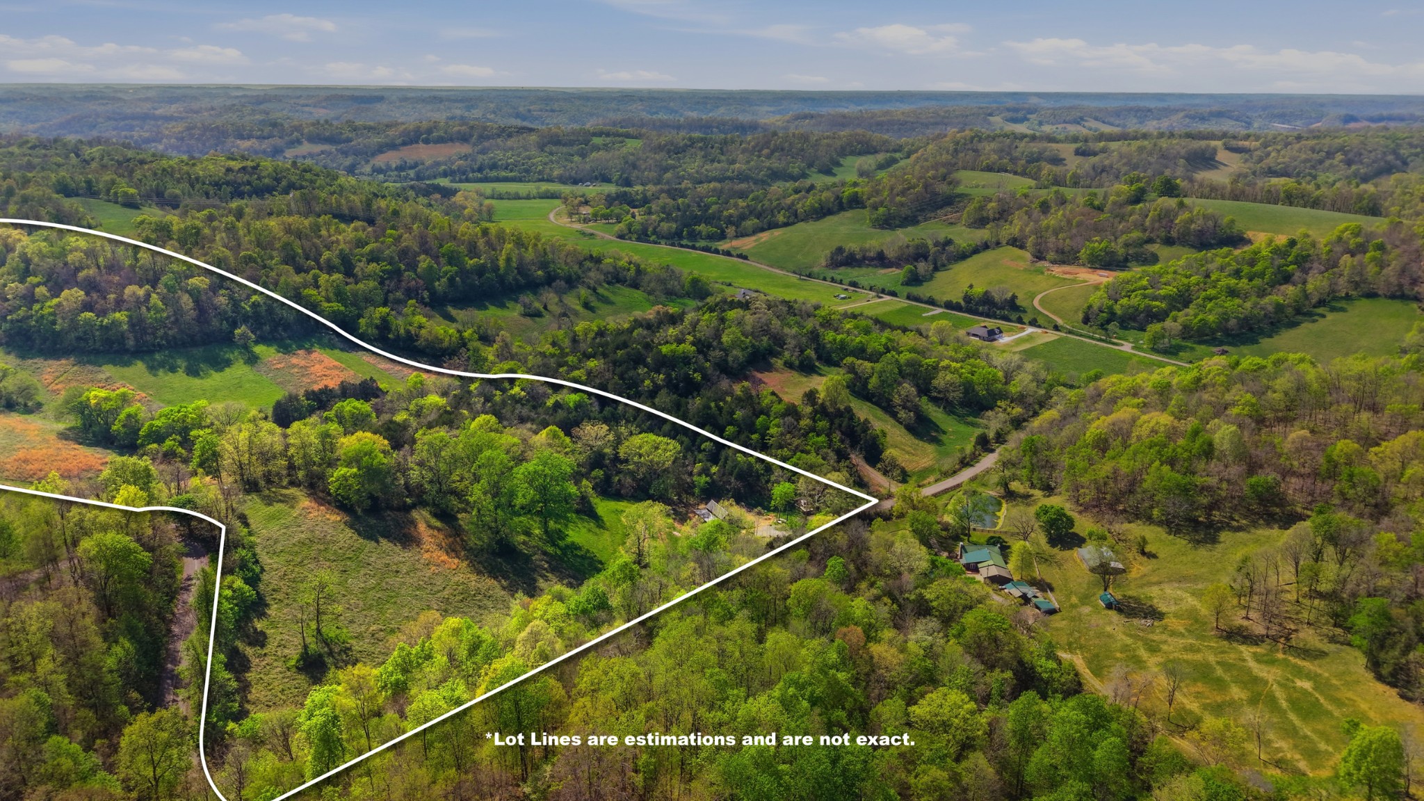 318 Robinson Road Dellrose, TN 38453 - Photo 45 of 56 an aerial view of a residential houses with outdoor space and river