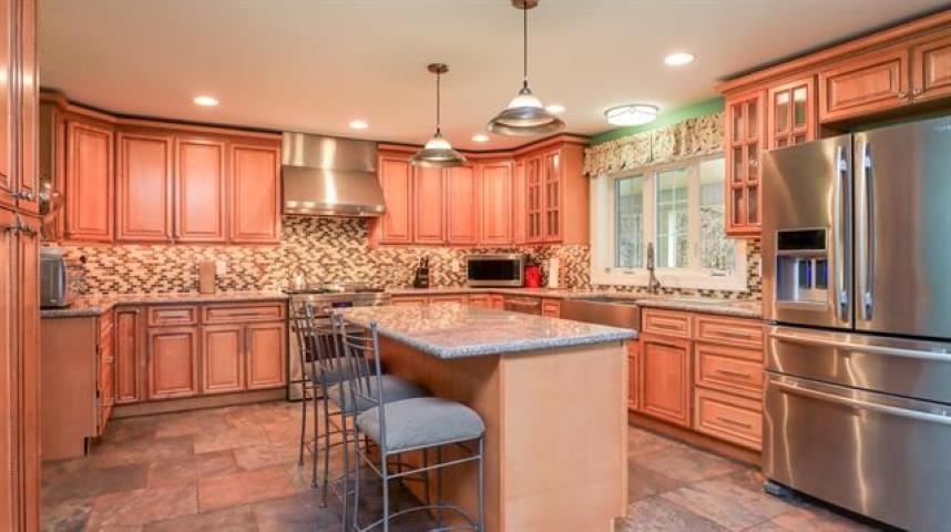 441 Sixth Range Road Pembroke, NH 03275 - Photo 13 of 32