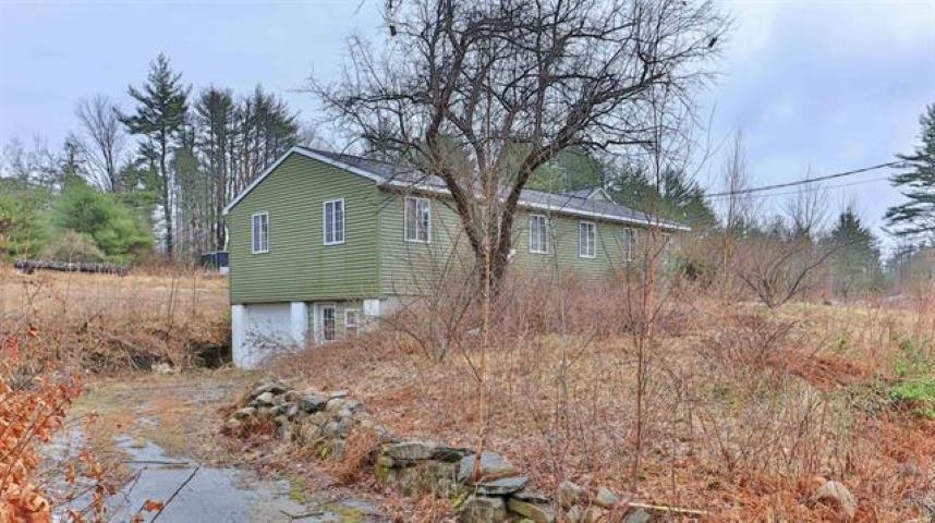 441 Sixth Range Road Pembroke, NH 03275 - Photo 23 of 32
