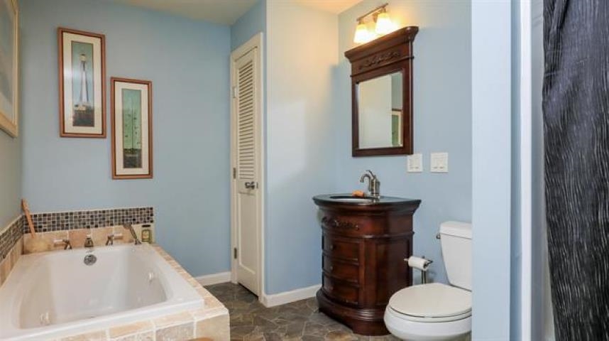 441 Sixth Range Road Pembroke, NH 03275 - Photo 30 of 32