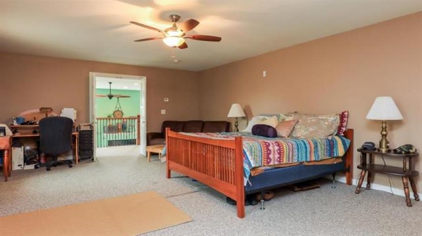 441 Sixth Range Road Pembroke, NH 03275 - Photo 4 of 32