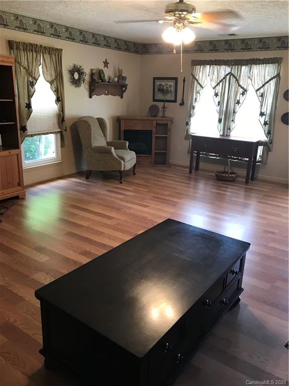 416 Mock Mill Road Statesville, NC 28677 - Photo 6 of 20 Gallery Image 6