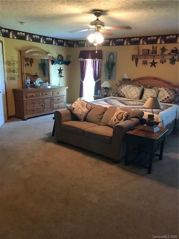 416 Mock Mill Road Statesville, NC 28677 - Photo 9 of 20 Gallery Image 9