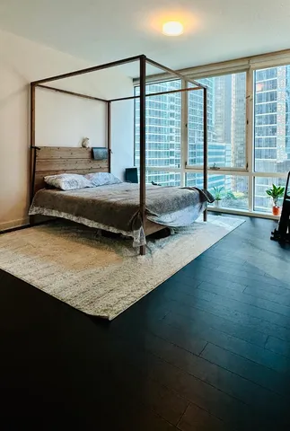 $579,000 | 505 North McClurg Court, Unit 1101, Chicago, IL 60611