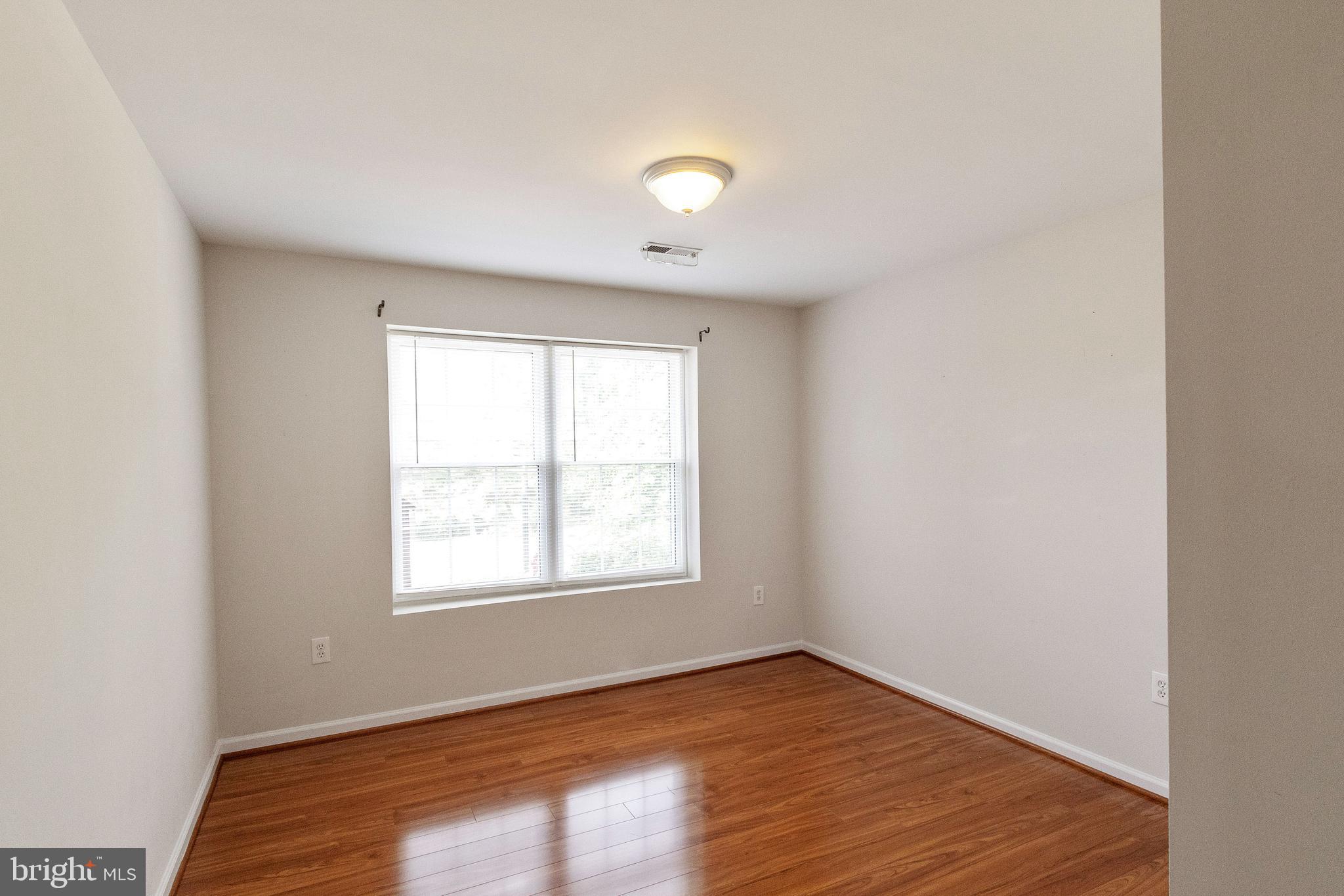 19227 Fuller Heights Road Triangle, VA 22172 - Photo 25 of 53 Gallery Image 25