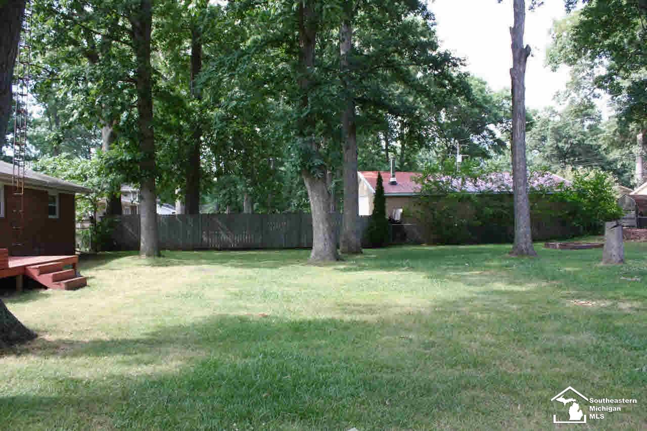 11476 Douglas Road Temperance, MI 48182 - Photo 15 of 16