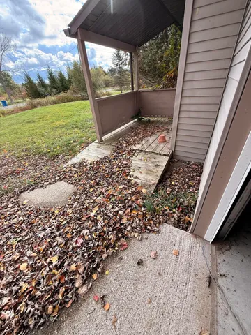 $180,000 | 543 North Dennis Road, Ludington, MI 49431