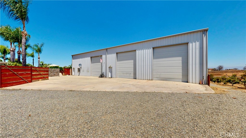17850 Vista Del Lago Drive Riverside, CA 92503 - Photo 46 of 75