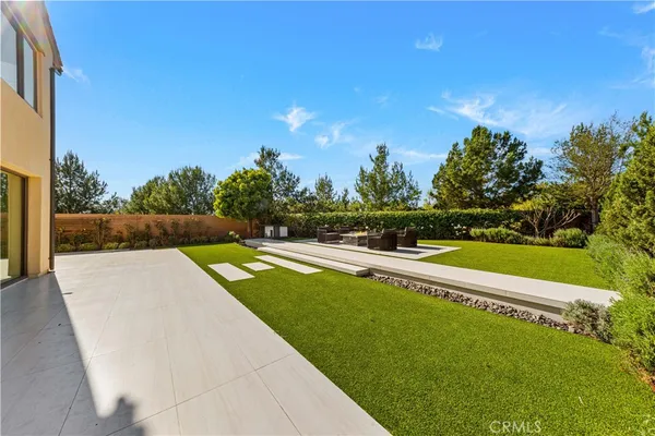 $2,900,000 | 121 Oceano, Irvine, CA 92602