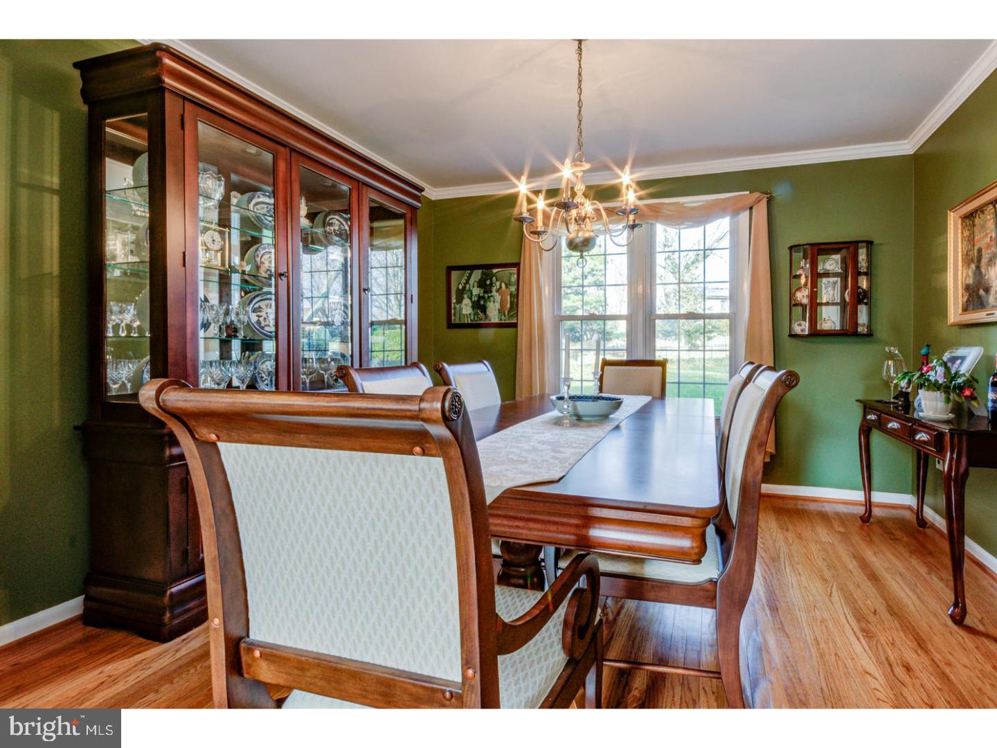 713 Liberty Road Mount Laurel, NJ 08054 - Photo 3 of 25
