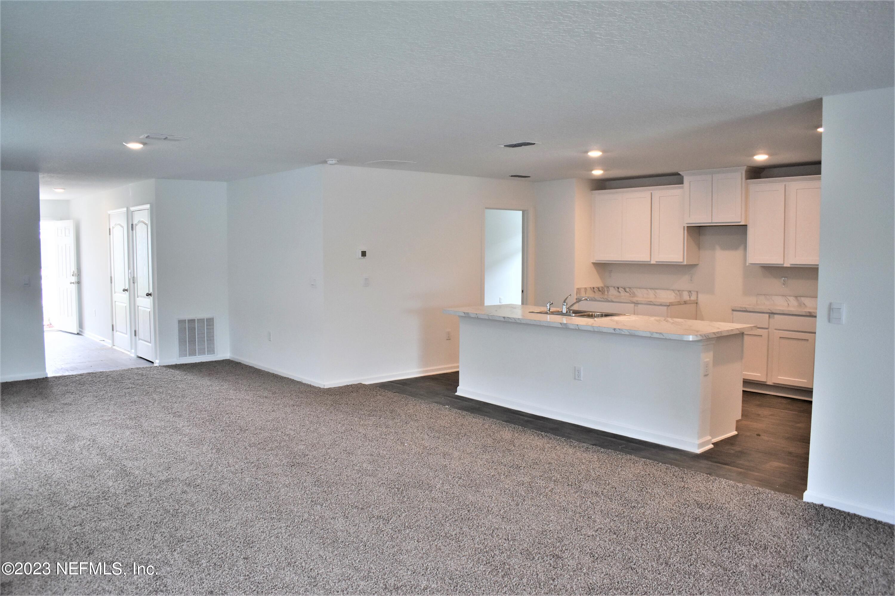 12571 Russian Olive Road Jacksonville, FL 32218 - Photo 10 of 35 H ARB 76 Dining area