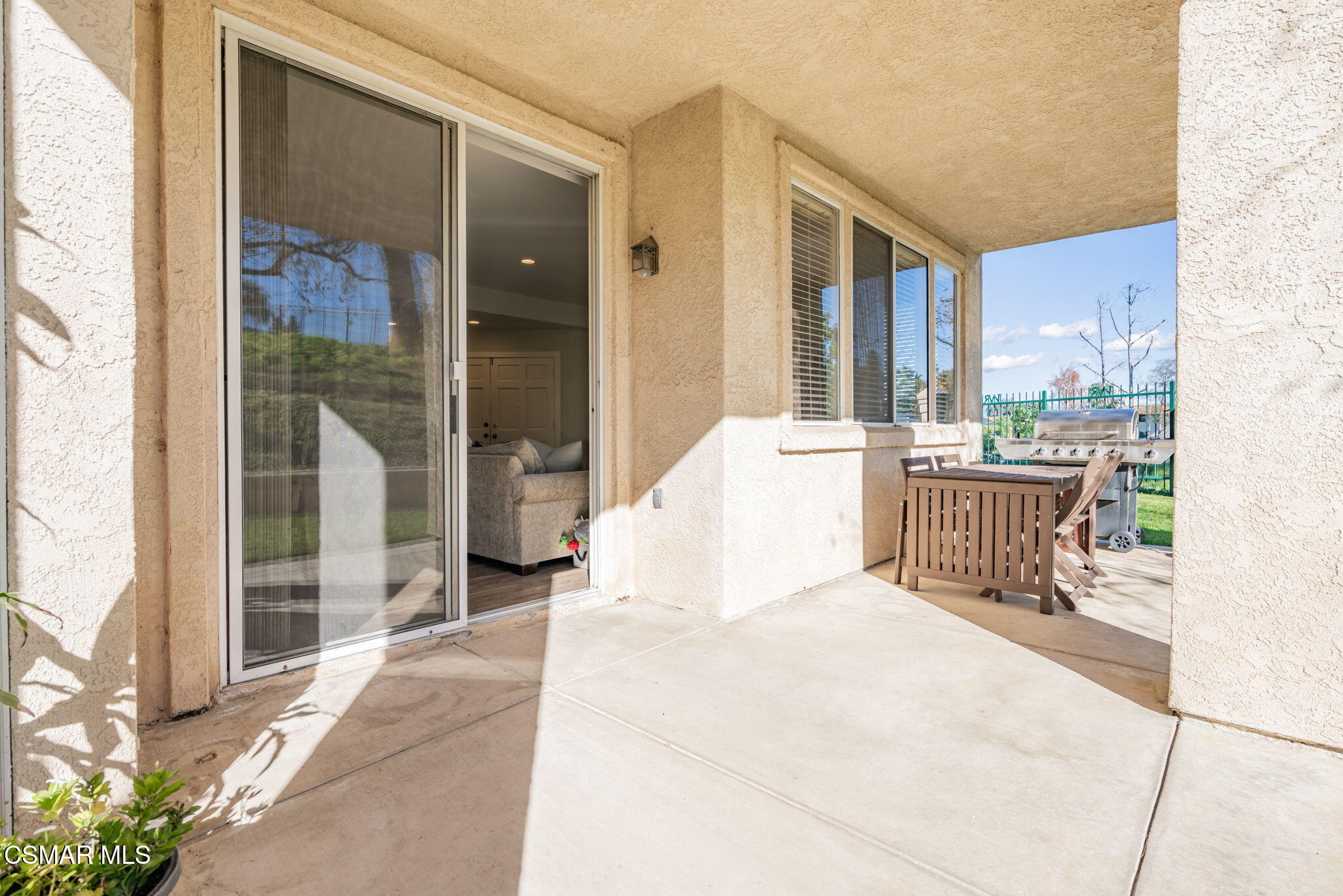 264 Ridgeton Lane, Unit D Simi Valley, CA 93065 - Photo 16 of 33 45-web-or-mls-_CK10793