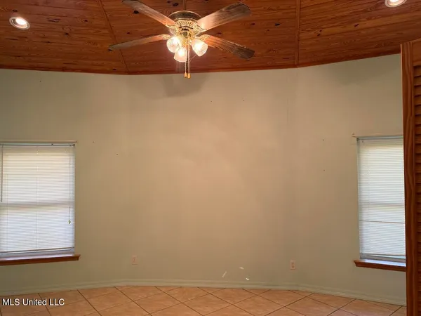 $425,000 | 257 Magnolia Road, Perkinston, MS 39573