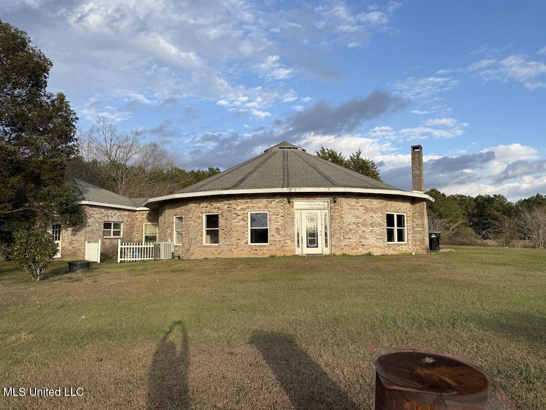 257 Magnolia Road Perkinston, MS 39573 - Photo 2 of 26 IMG_3672