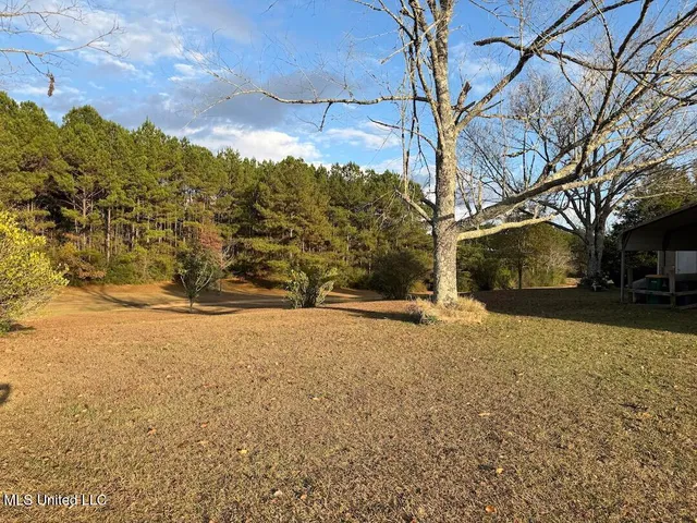 $425,000 | 257 Magnolia Road, Perkinston, MS 39573