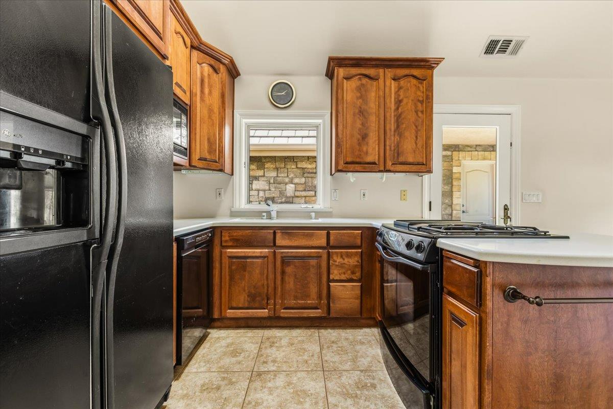 265 Grapevine Ravine Lane Lincoln, CA 95648 - Photo 80 of 88 ADU kitchen