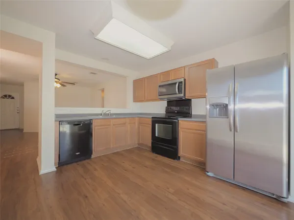 $1,595 | 2104 Perkins Place, Georgetown, TX 78626