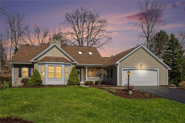 $550,000 | 158 Eaglesfield Way, Perinton, NY 14450