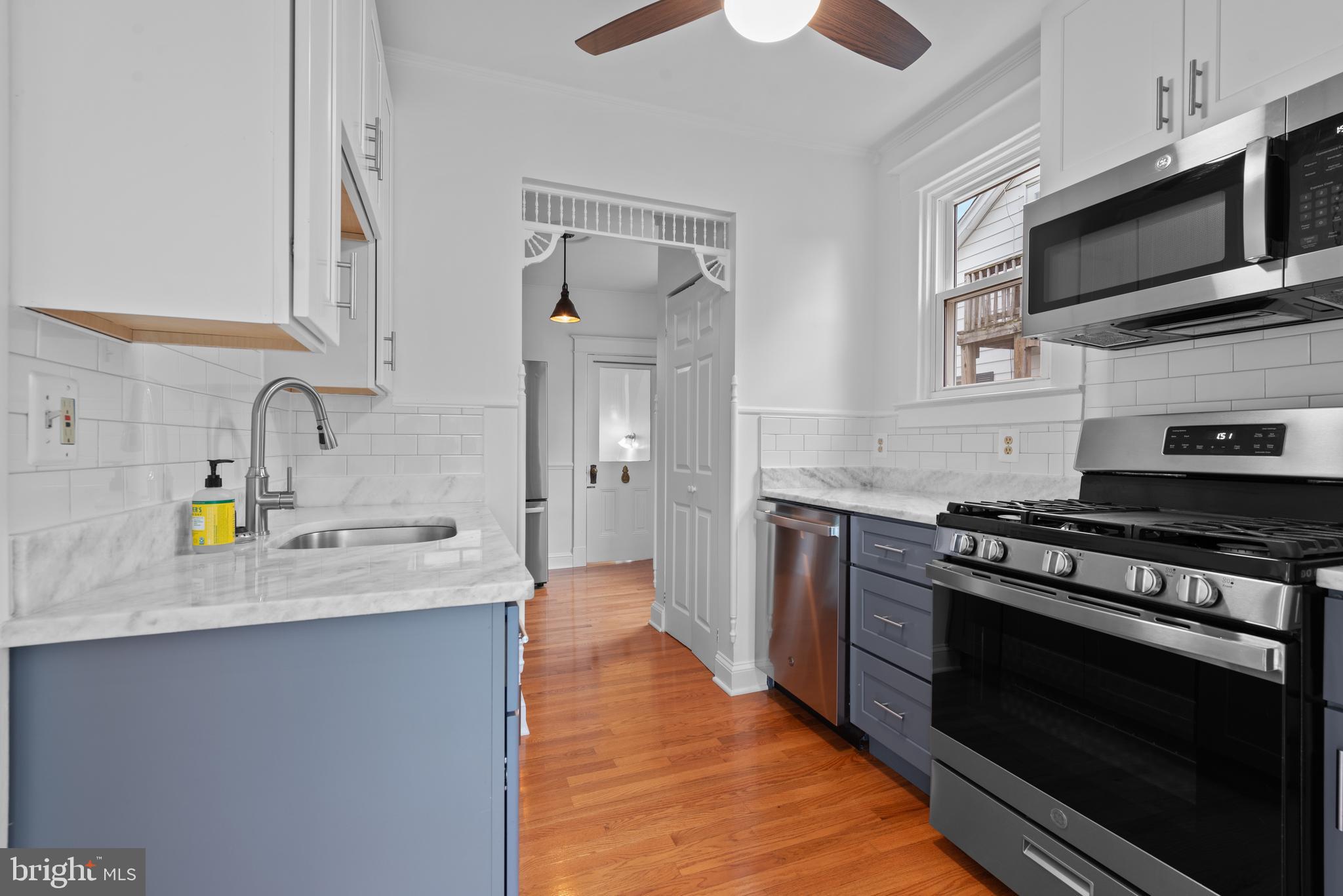 6015 Sefton Avenue Baltimore, MD 21214 - Photo 11 of 49