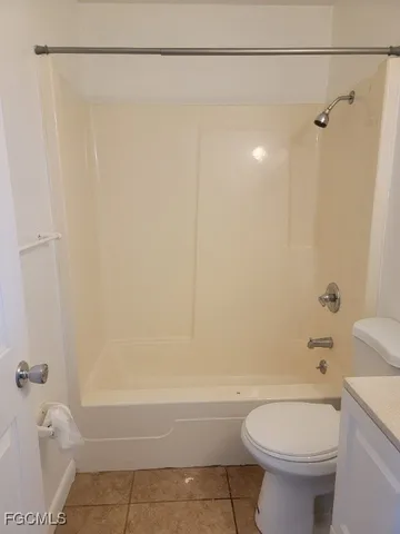 $1,290 | 37 Desert Candle Circle, Lehigh Acres, FL 33936