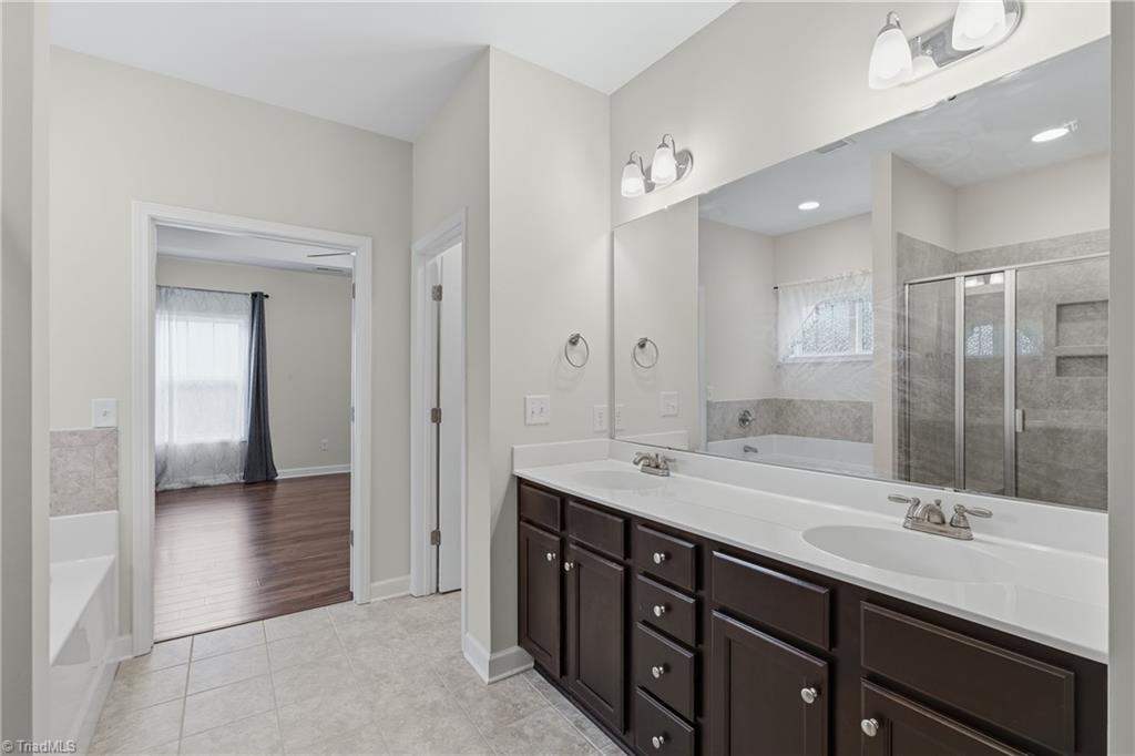 4534 Jasper Ridge Drive Clemmons, NC 27012 - Photo 31 of 48