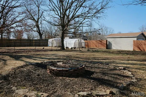 $239,900 | 13955 Cherry Drive, Plato, MO 65552