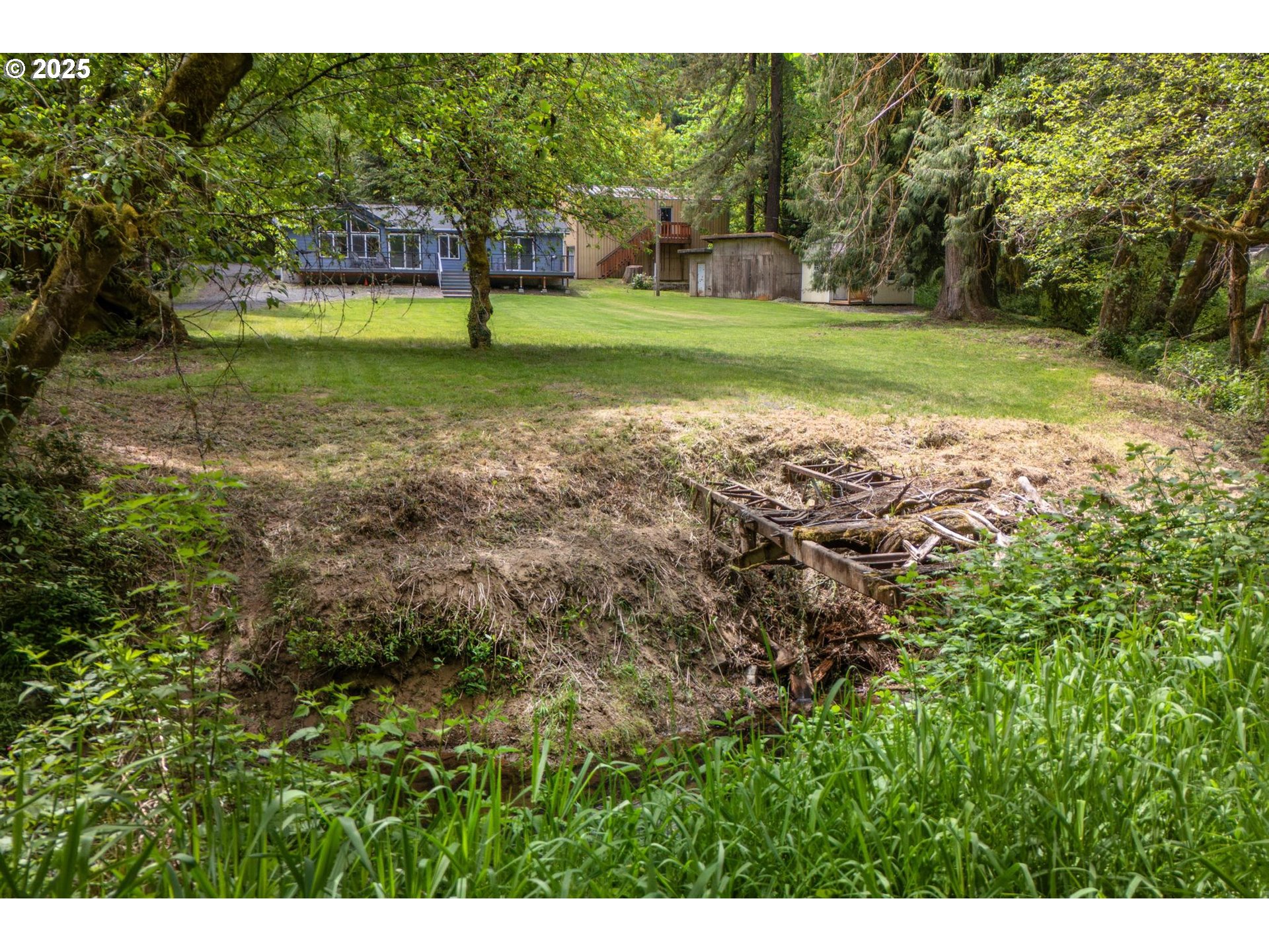 28313 Chapman Road Scappoose, OR 97056 - Photo 12 of 46 Gallery Image 12
