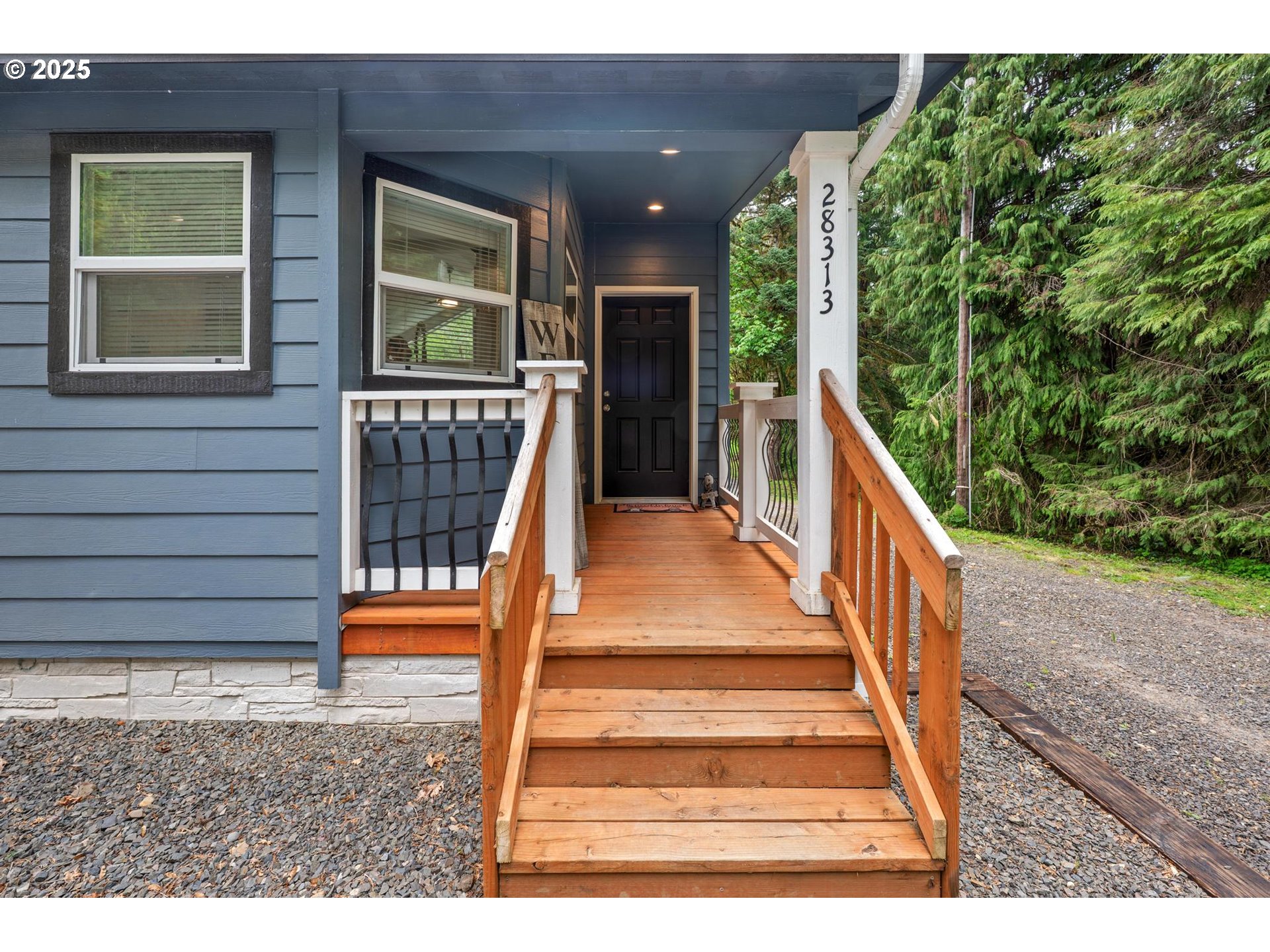 28313 Chapman Road Scappoose, OR 97056 - Photo 14 of 46 Gallery Image 14