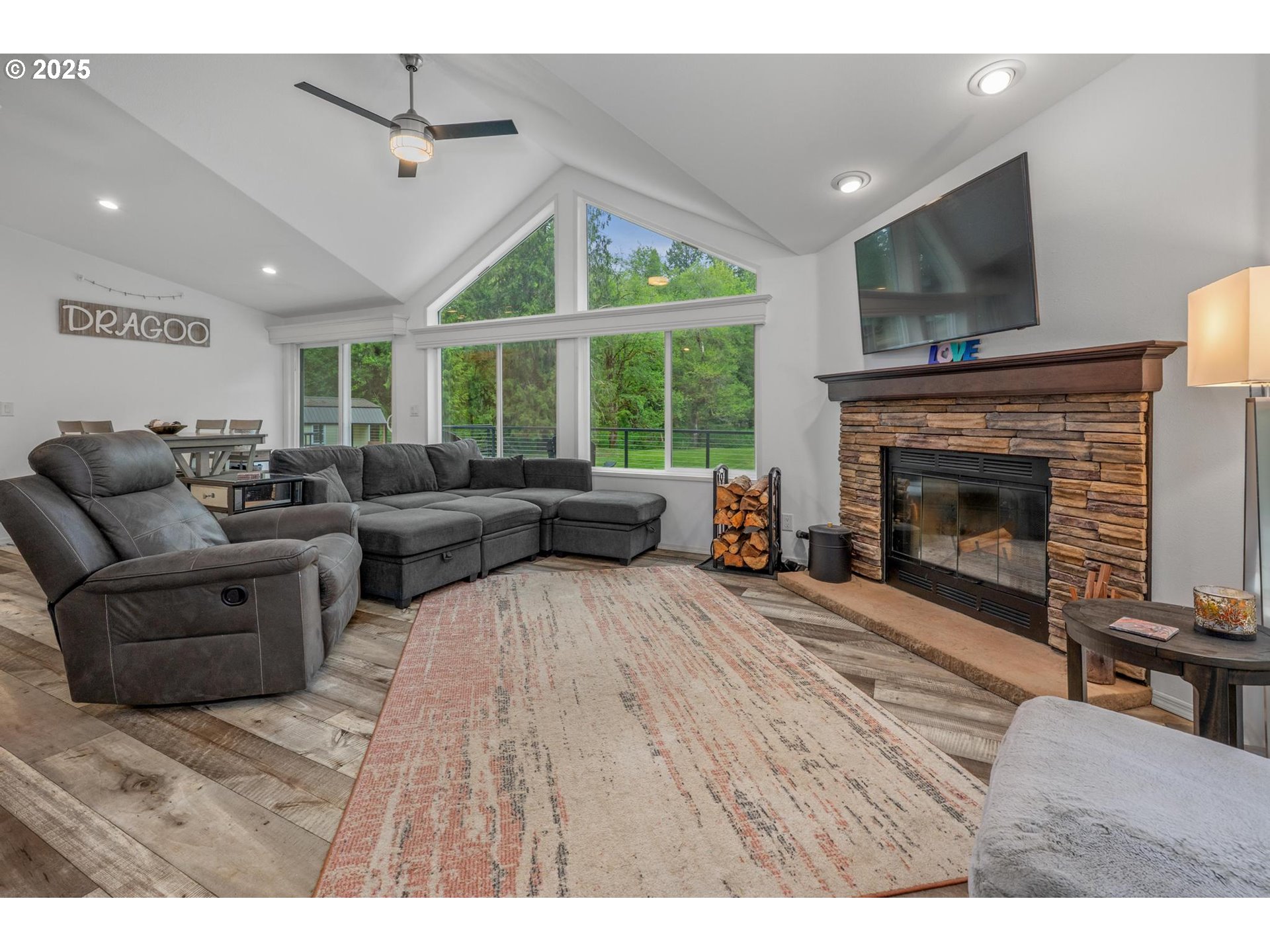 28313 Chapman Road Scappoose, OR 97056 - Photo 18 of 46 Gallery Image 18