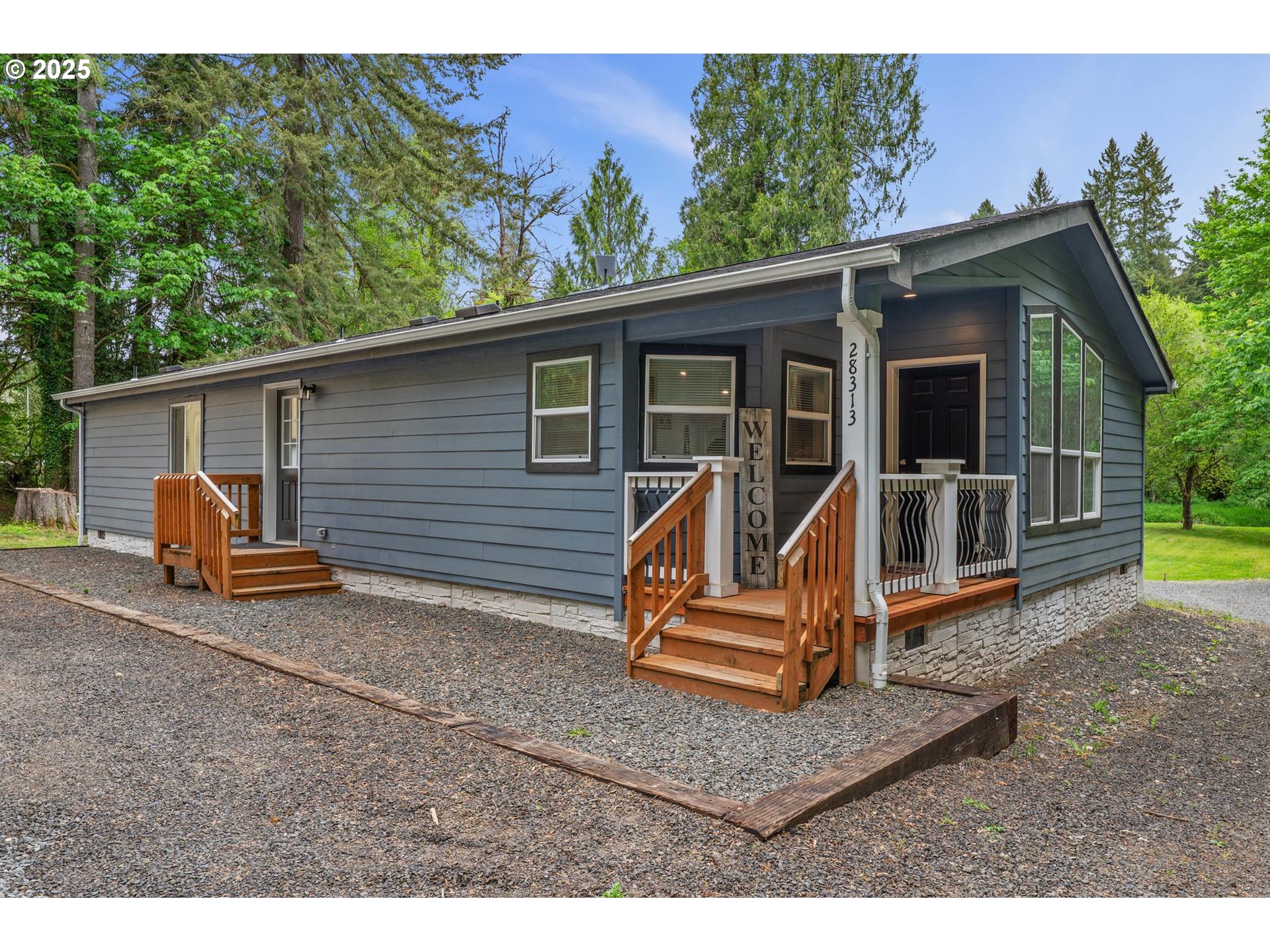 28313 Chapman Road Scappoose, OR 97056 - Photo 2 of 46 Gallery Image 2