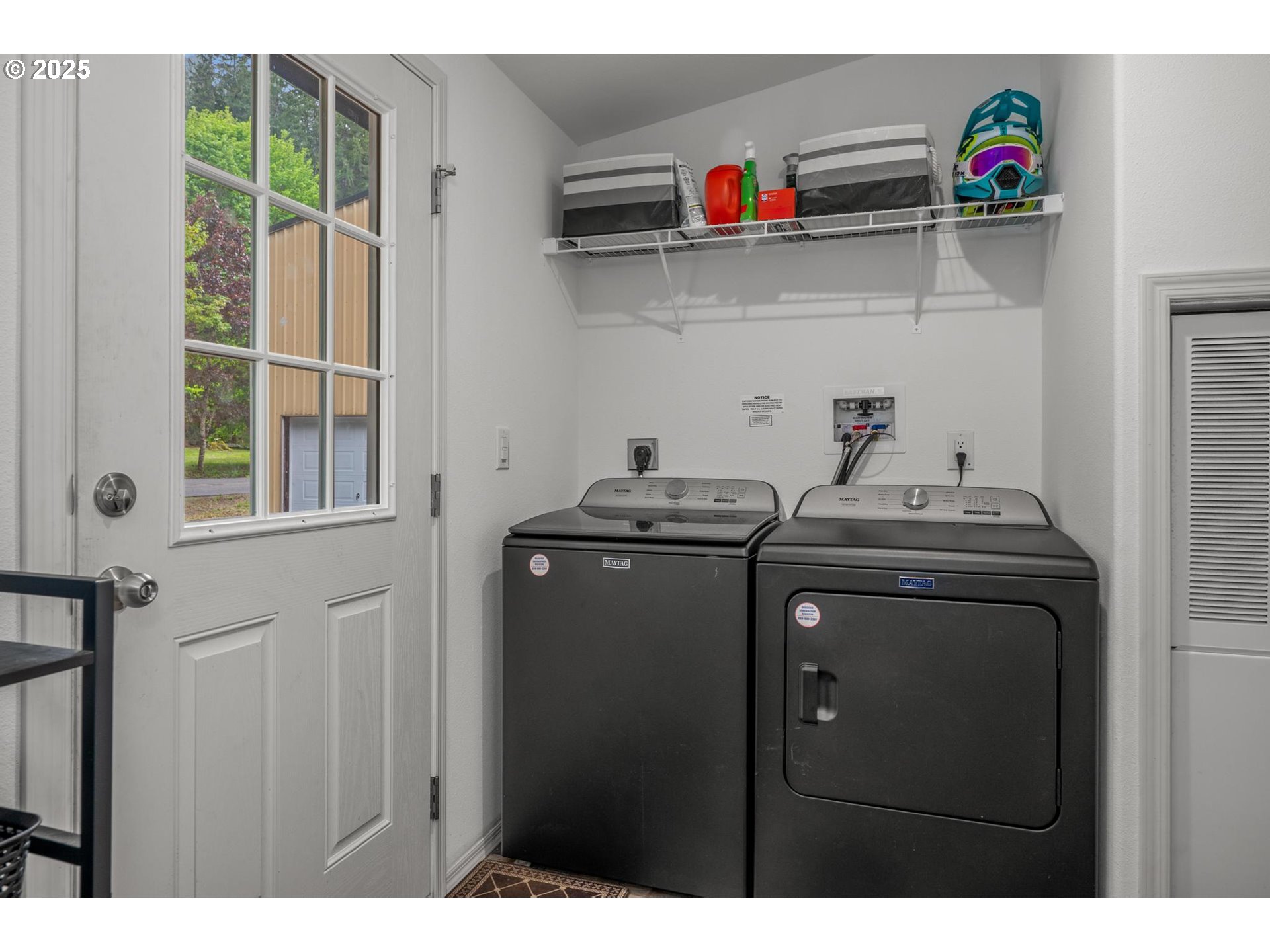 28313 Chapman Road Scappoose, OR 97056 - Photo 25 of 46 Gallery Image 25