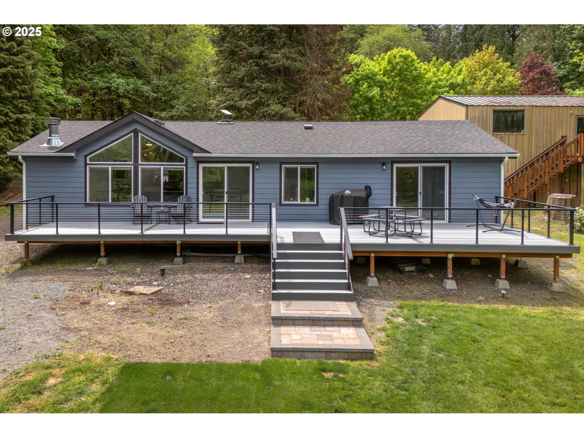 28313 Chapman Road Scappoose, OR 97056 - Photo 3 of 46 Gallery Image 3