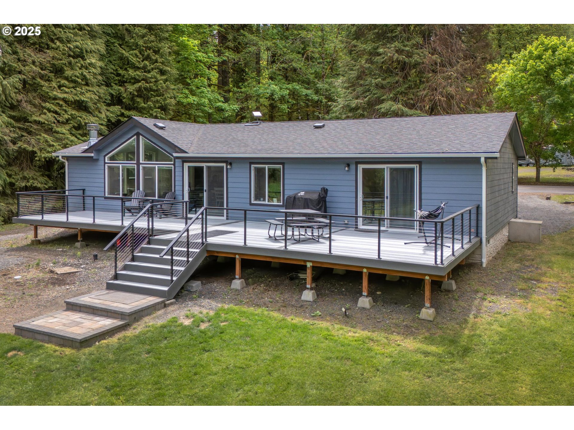 28313 Chapman Road Scappoose, OR 97056 - Photo 4 of 46 Gallery Image 4