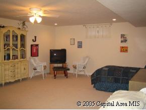 6301 Stonehaven Springfield, IL 62711 - Photo 7 of 9