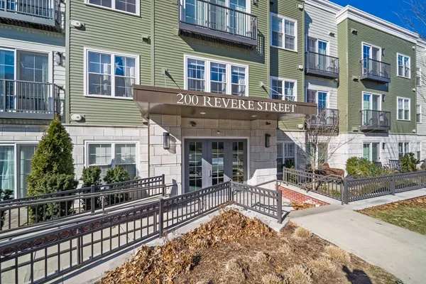 $599,000 | 200 Revere Street, Unit 4104, Canton, MA 02021