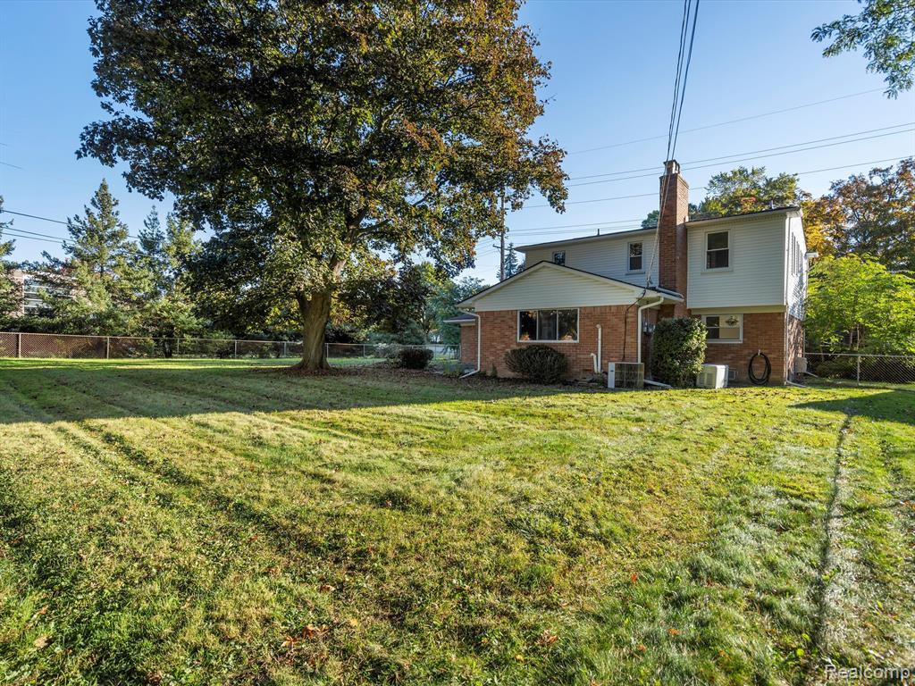 512 Old Perch Road Rochester Hills, MI 48309 - Photo 34 of 35