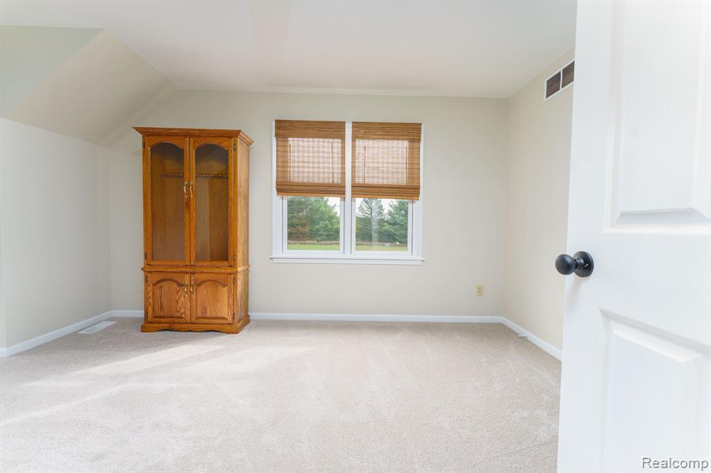 4813 Burgess Road Pinckney, MI 48169 - Photo 41 of 82